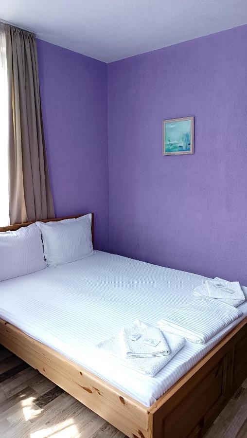 Guesthouse White Margarit Melnik  Buitenkant foto